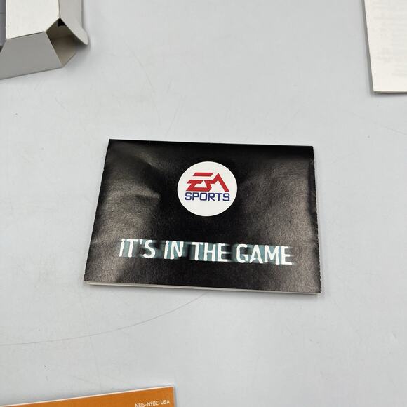 NBA Live 99 N64 Nintendo 64 Complete CIB Very Good Condition w/ Poster! NICE! - Picture 13 of 16